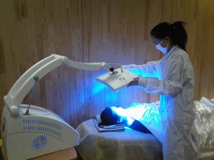 Peremajaan kulit LED PDT portabel dipimpin terapi untuk kulit